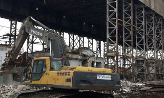 Демонтаж ангаров в Усолье-Сибирском под ключ - стоимость от 1555 руб. | 2Землекопа-Сль